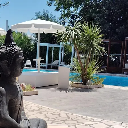 Biancopineta Marina Bed and breakfast 3*