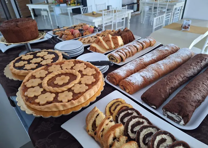 Biancopineta Marina Nocleg ze śniadaniem 3*