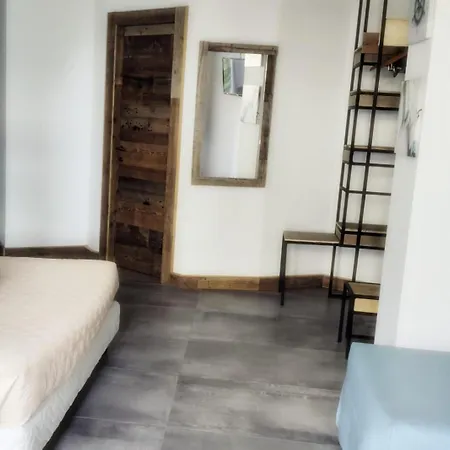 Frühstückspension Biancopineta Marina