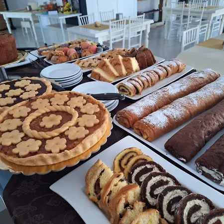 Biancopineta Marina Alojamento de Acomodação e Pequeno-almoço 3*